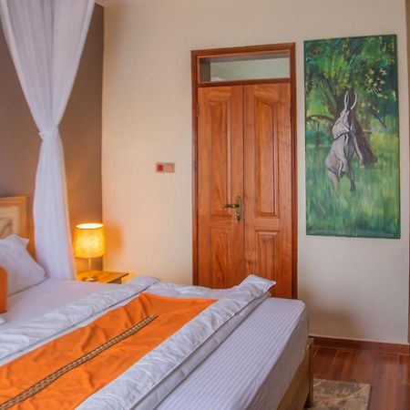 Savannah Suites Lubowa Dış mekan fotoğraf